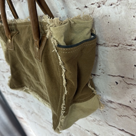 Myra Sel De Mer Small Bag - Picture 7 of 11